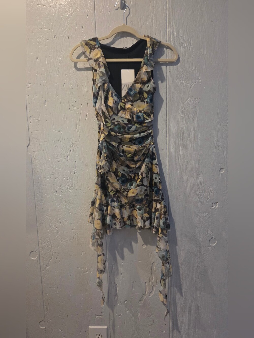 Floral Ruffled V-Neck Dress in Yellow and Blue ZARA NeW